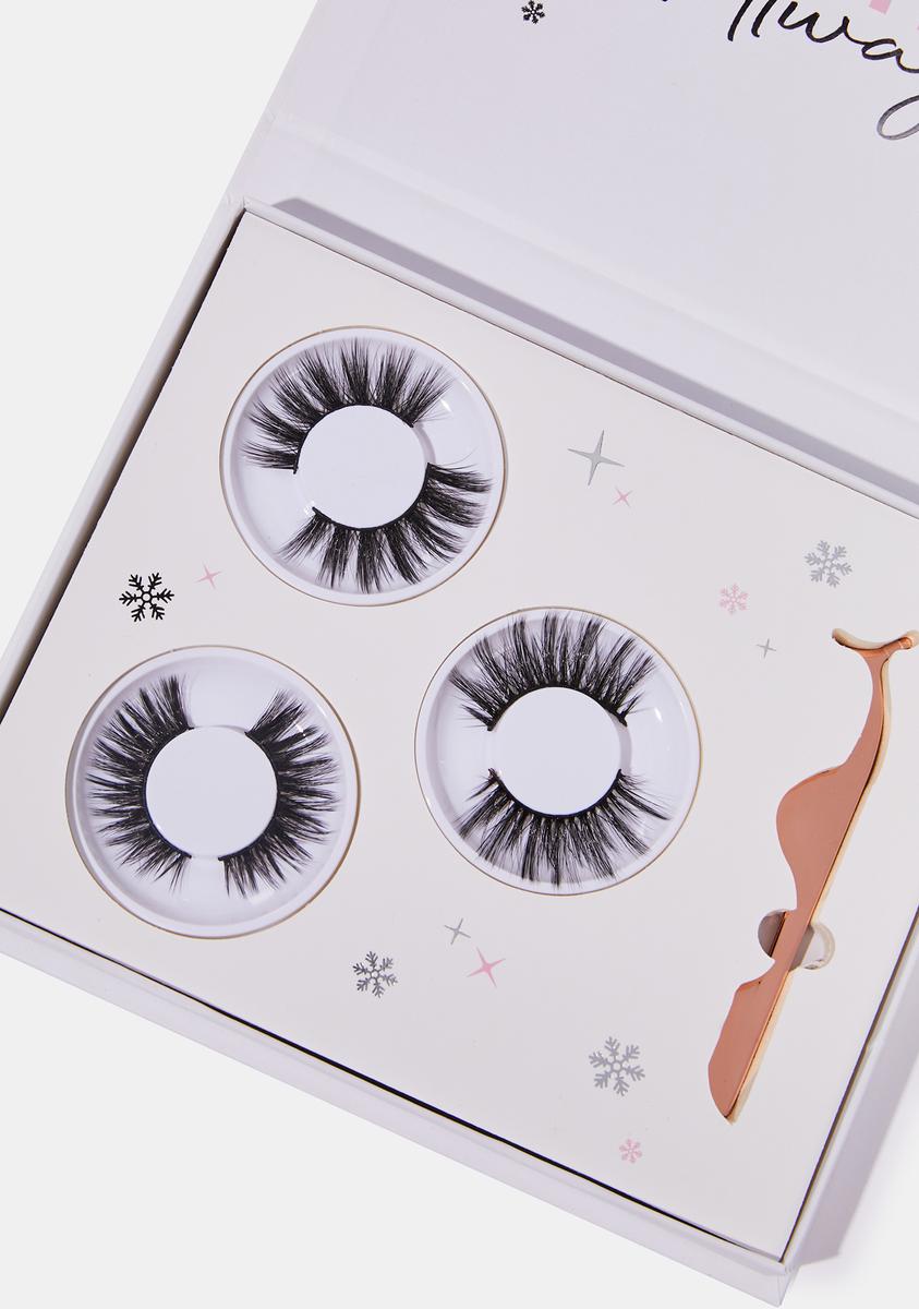 Naughty Or Nice Lash Gift Set