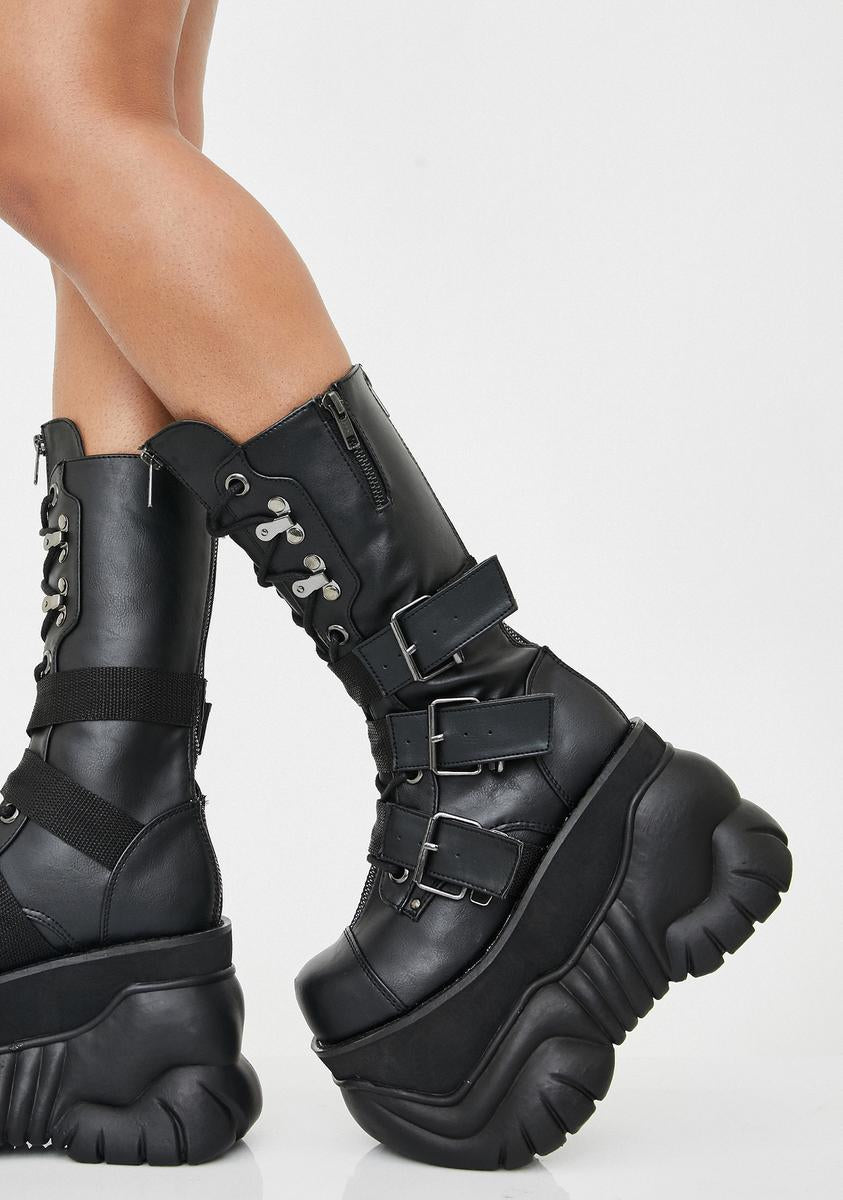 Demonia Unisex Chunky Knee High Platform Buckle Boots – Dolls Kill
