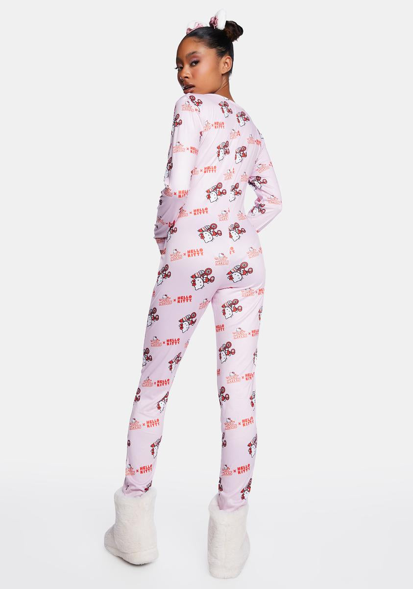 Hello Kitty x Cup Noodles Graphic Button Up Onesie Pajama - Pink – Dolls  Kill