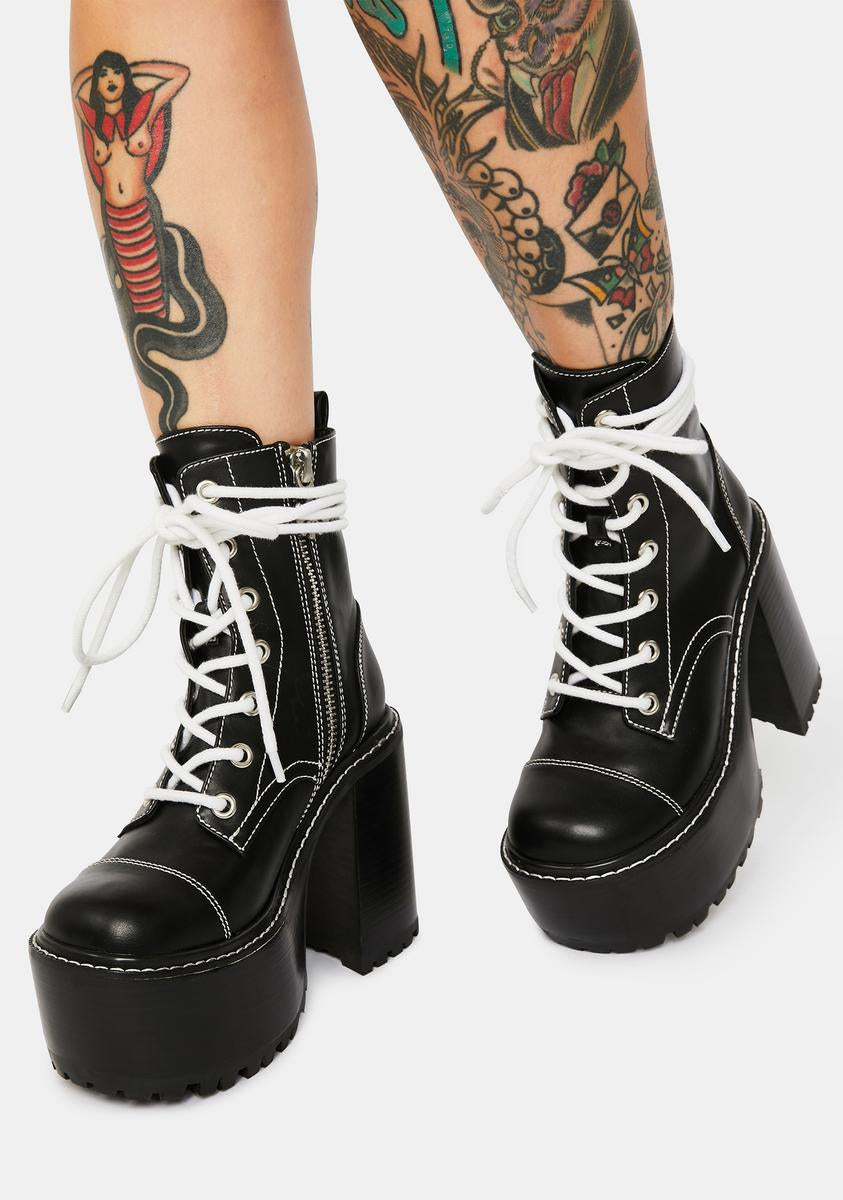 Delia's Grunge Lace Up Platform Boots - Black/White – Dolls Kill